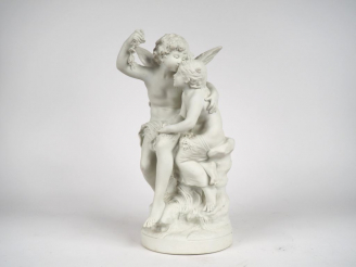 Vente aux enchères Auguste MOREAU (d'après). "l'ange et la jeune fille" Groupe en biscuit