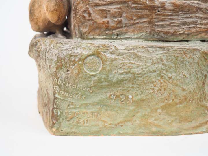 L. VERGNANO. "Le malheur de l'un…". Sculpture en terre cuite polychrom