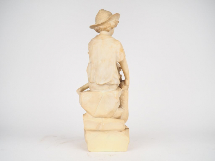 Ecole française fin XIXème début XXème. "Jeune pêcheur ". Sculpture en