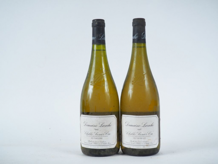2 BOUTEILLES CHABLIS 1er CRU DOMAINE LAROCHE 1995 : 1 'LES VAILLONS' -