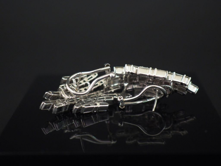 Paire de boucles d'oreilles gerbes 7 lignes de diamant et diamants bag
