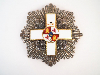 Vente aux enchères Grand croix du mérite militaire espagnol dans son écrin aux armes roya