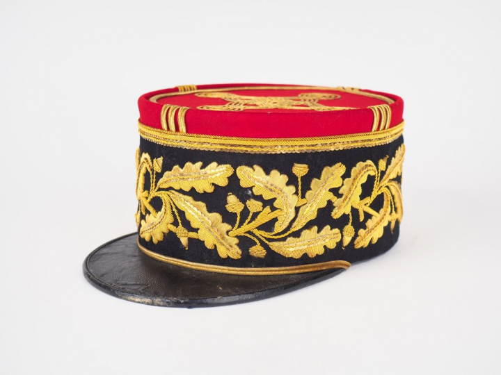 Képi polo d'un général de brigade modèle 1931. Bandeau noir sarabande 