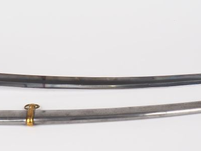 Réplique indienne moderne d'un sabre de cavalerie lourde premier Empir