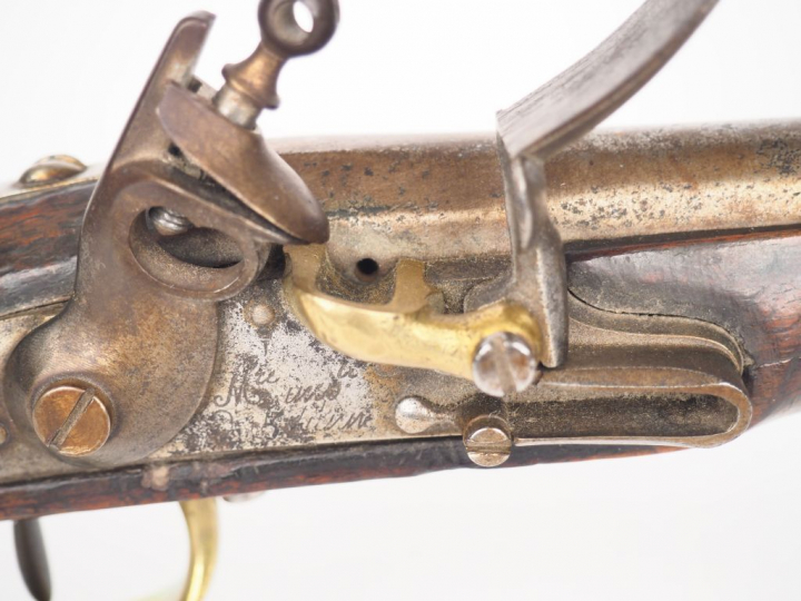 Pistolet réglementaire de cavalerie à silex AN 9 modifié AN 13, fabric