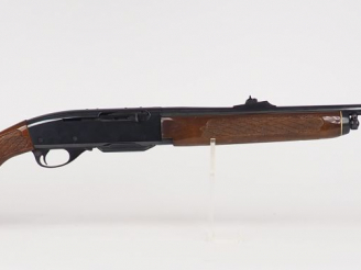 Vente aux enchères Carabine Remington semi-automatique modèle 742 woodmaster calibre 280 