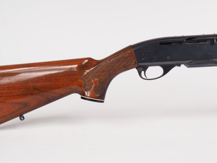Carabine Remington semi-automatique modèle 742 woodmaster calibre 280 