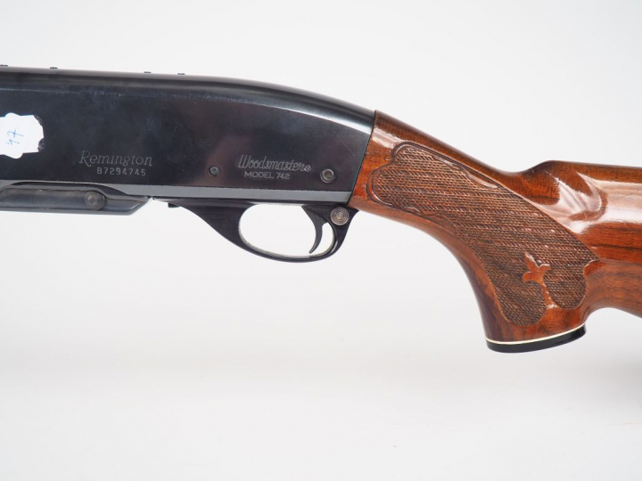 Carabine Remington semi-automatique modèle 742 woodmaster calibre 280 