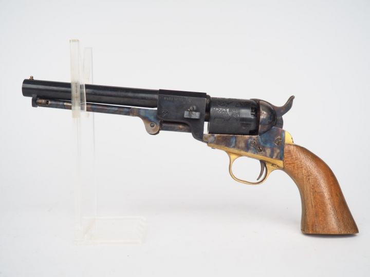 Réplique italienne d'un revolver colt Pocket calibre 31 à poudre noire