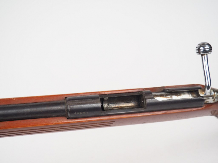 Carabine Manu arm calibre 14mm nr 46693. Mécanisme fonctionnel. À nett