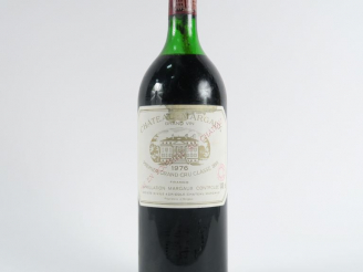 Vente aux enchères 1 MAGNUM CHÂTEAU MARGAUX 1er GCC MARGAUX - 1976 - HEP+/ETLT
