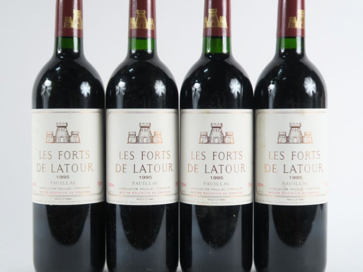4 BOUTEILLES LES FORTS DE LATOUR GCC PAUILLAC - 1995 - BG