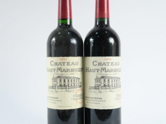 Vente aux enchères 2 BOUTEILLES CHÂTEAU HAUT MARBUZET ST ESTEPHE - 1 de 2000/1 de 2001