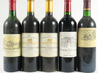 Vente aux enchères 5 BOUTEILLES HAUT MEDOC : 1 CHÂTEAU LA LAGUNE 2003 - 1 CHÂTEAU CANTEME
