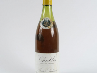 Vente aux enchères 1 BOUTEILLE CHABLIS LOUIS LATOUR - 1979 - 5,5 CM/CAPS AB