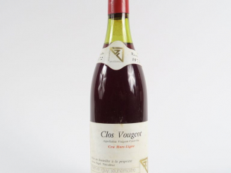 Vente aux enchères 1 BOUTEILLE CLOS VOUGEOT 'CRU HORS LIGNE' GUY JEUNEMAITRE - 1972 - 3,5