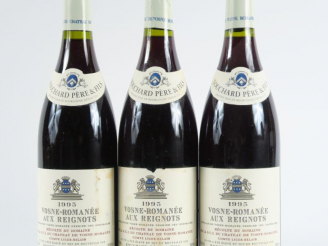 Vente aux enchères 3 BOUTEILLES VOSNE ROMANÉE 'AUX REIGNOTS' BOUCHARD PÈRE   FILS/COMTE D