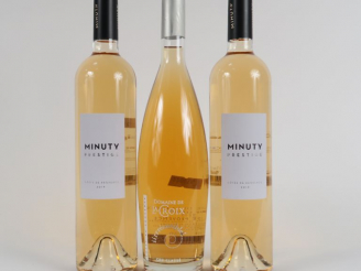 Vente aux enchères 3 BOUTEILLES ROSÉ CÔTES DE PROVENCE : 2 MINUTY 'PRESTIGE' 2019 - 1 DOM