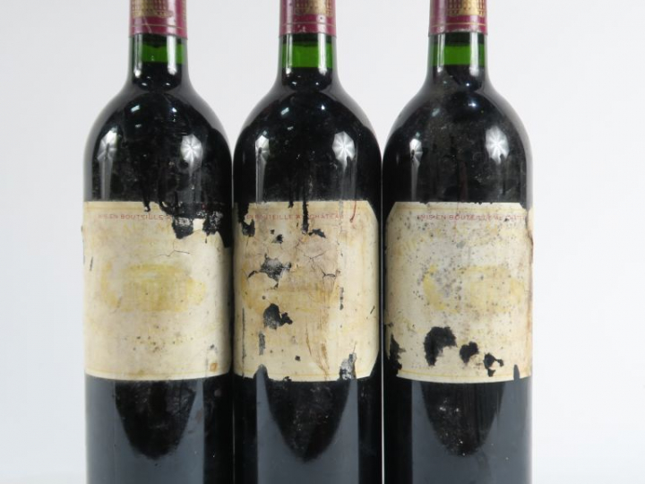 3 BOUTEILLES CHÂTEAU MARGAUX 1er GCC MARGAUX - 1989 - BG+/ETA