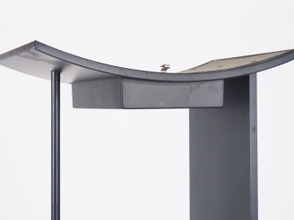 Vente aux enchères Lampadaire halogène design de style Art Déco en métal chromé H. 182 cm