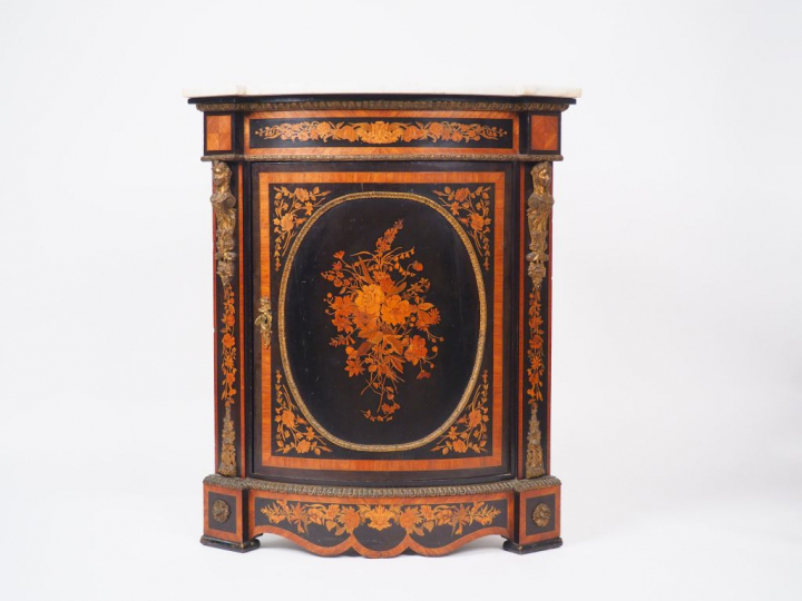 Encoignure Napoléon III de style Louis XVI en marqueterie à décor de b