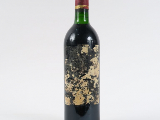 Vente aux enchères 1 BOUTEILLE CHÂTEAU CALON SEGUR GCC ST ESTEPHE - 1990 - ETA