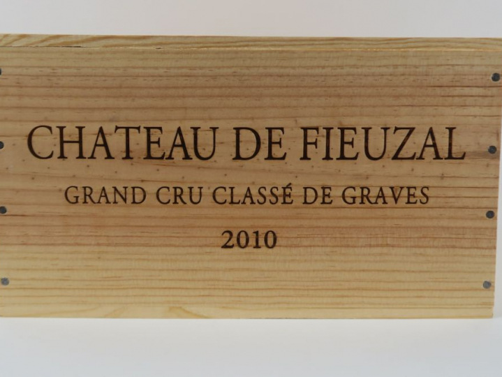6 BOUTEILLES CHÂTEAU DE FIEUZAL GCC GRAVES - 2010 - CBO