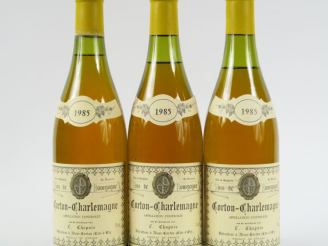 Vente aux enchères 3 BOUTEILLES CORTON CHARLEMAGNE GC DOMAINE LOUIS CHAPUIS - 1985