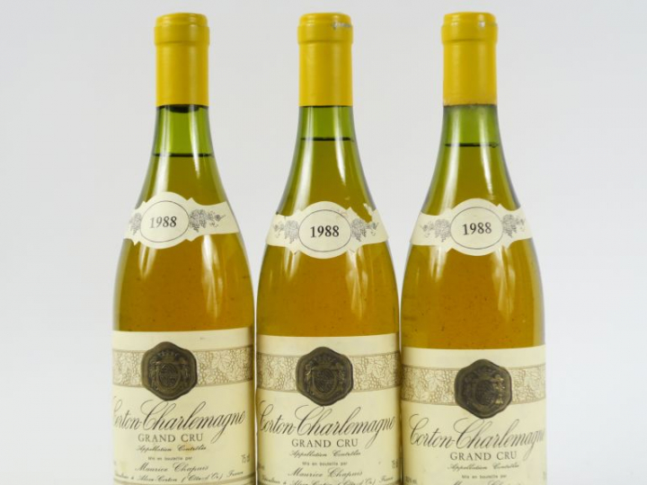 3 BOUTEILLES CORTON CHARLEMAGNE GC DOMAINE LOUIS CHAPUIS - 1988