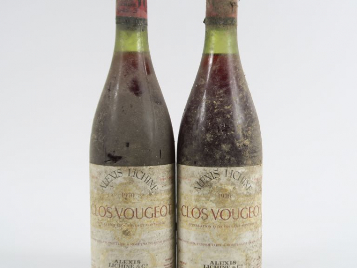 2 BOUTEILLES CLOS VOUGEOT DOMAINE ANDRE COQUARD ALEXIS LICHINE - 1970 