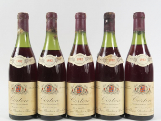 Vente aux enchères 5 BOUTEILLES CORTON GC DOMAINE LOUIS CHAPUIS - 1982 - 4,5 CM/2 à 5,5 C