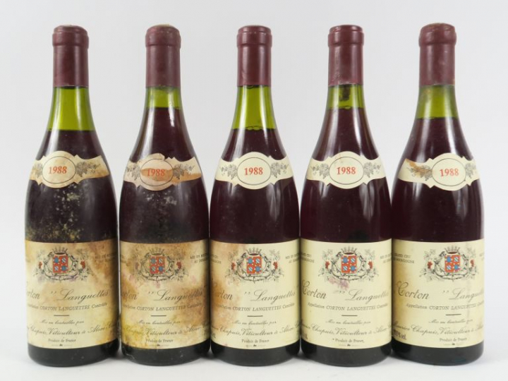 5 BOUTEILLES CORTON LANGUETTES DOMAINE MAURICE CHAPUIS - 1988 - 2 à 4 