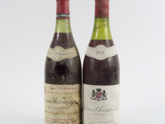 Vente aux enchères 2 BOUTEILLES CHARMES CHAMBERTIN : 1 MOLLARD 1979 3 CM - 1 LUCOT JAVELI