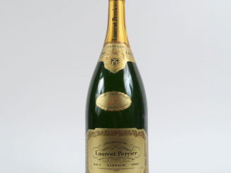 Vente aux enchères 1 MAGNUM CHAMPAGNE LAURENT PERRIER 'VINTAGE' - 1993 - CBO
