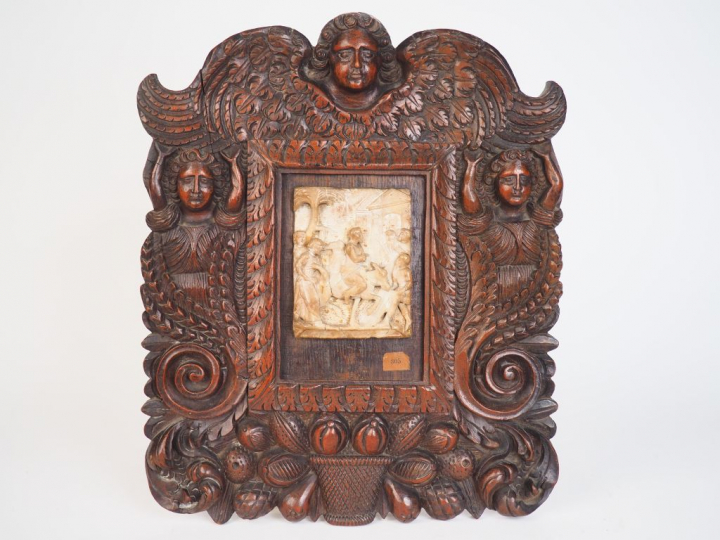 Plaque XVIIème en albâtre sculpté, "entrée de Jésus à Jérusalem", dans