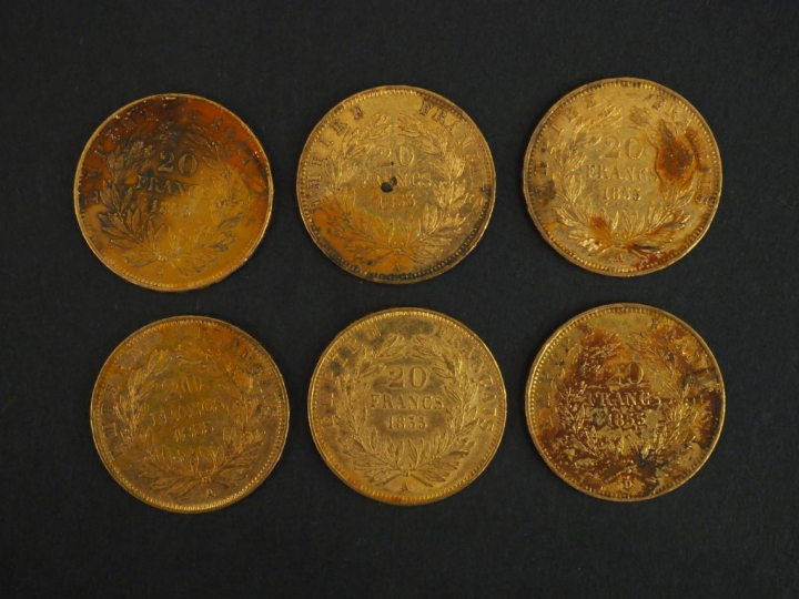 Six pièces de 20 francs or, 1855-A (x5) et 1855-D. FRAIS ACHETEURS 5% 
