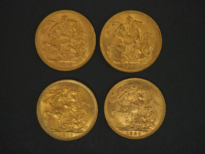Quatre Souverains or, 1908 (x2), 1917 et 1920. FRAIS ACHETEURS 5% TTC.