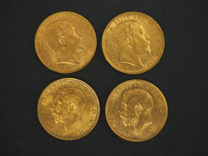 Quatre Souverains or, 1908 (x2), 1917 et 1920. FRAIS ACHETEURS 5% TTC.