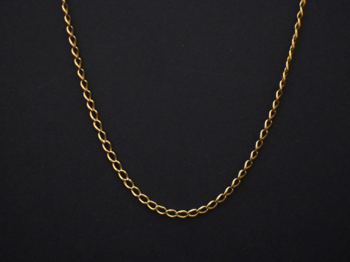 Chaine en or jaune. Long. 49 cm Poids. 4,51 g