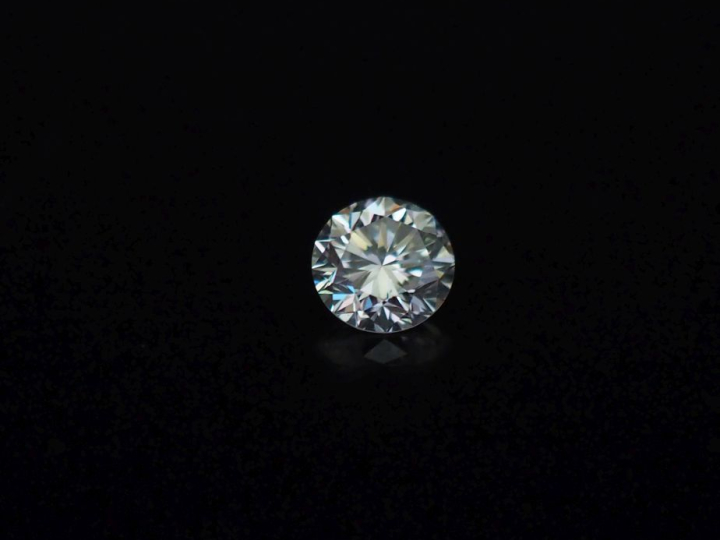 Diamant sur papier de 0,51 ct.  Avec son certificat.
