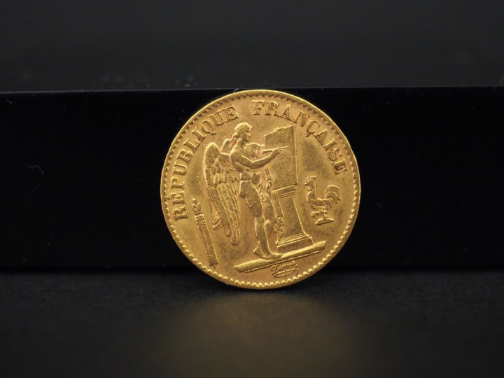 Une pièce de 20 francs or, 1871-A. FRAIS ACHETEURS 5% TTC.