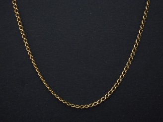 Vente aux enchères 	Chaine en or jaune. Long. 57 cm Poids. 4,74 g