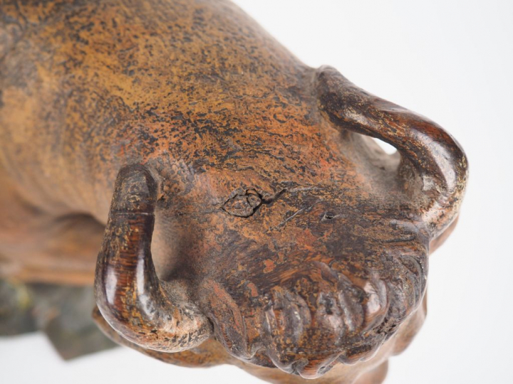 Sculpture XIXème en bois polychrome. "Le bœuf de la crèche". Dim. 21 x