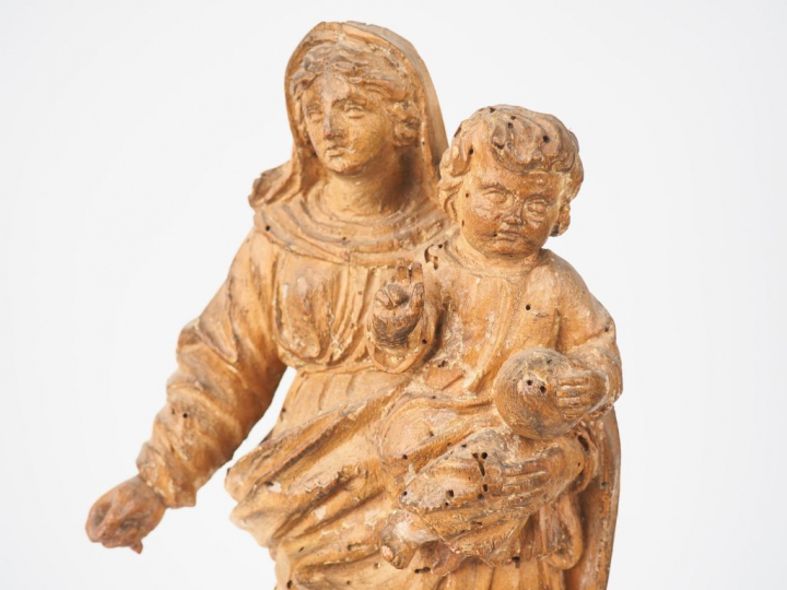 Ecole française fin XVIIIème - début XIXème  "Vierge à l'enfant" en bo