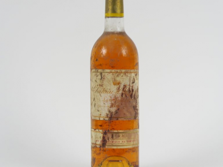 1 BOUTEILLE CHÂTEAU D'YQUEM 1er CCS SAUTERNES - 1981 - BG/EA