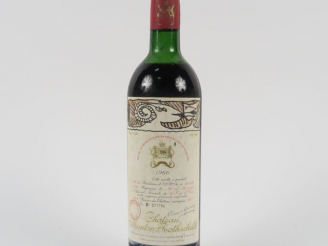 Vente aux enchères 1 BOUTEILLE CHÂTEAU MOUTON ROTHSCHILD 1er GCC PAUILLAC - 1966 - HEP-ME
