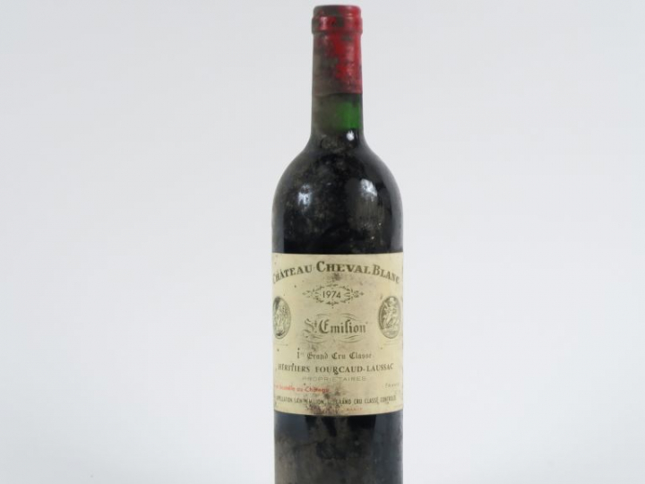 1 BOUTEILLE CHÂTEAU CHEVAL BLANC 1er GCC ST EMILION - 1974 - BG/BS