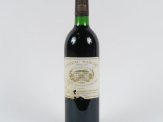 Vente aux enchères 1 BOUTEILLE CHÂTEAU MARGAUX 1er GCC MARGAUX - 1980 - BG/ETLA et SCOTCH