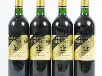 Vente aux enchères 4 BOUTEILLES CHÂTEAU LATOUR MARTILLAC GCC GRAVES - 1995 - BG