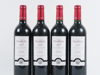 Vente aux enchères 4 BOUTEILLES CHÂTEAU TOURTEAU GRAVES - 2003
